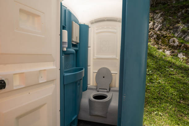 Portable Toilet Options We Offer in Bassett, VA
